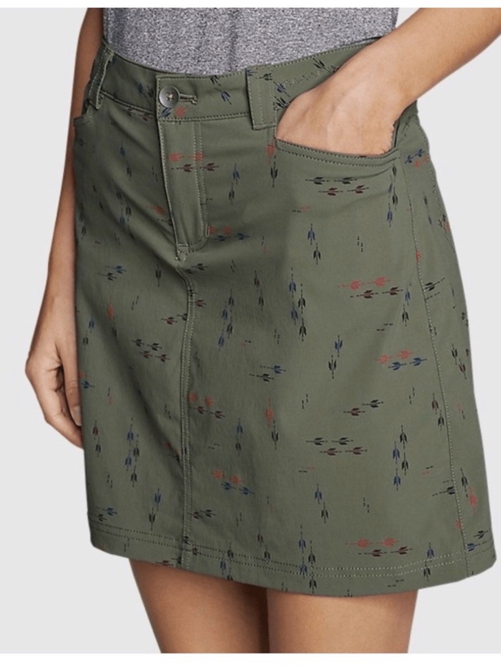Eddie Bauer Olive Printed Adventurer Skort with Subtle Multicolor Motif